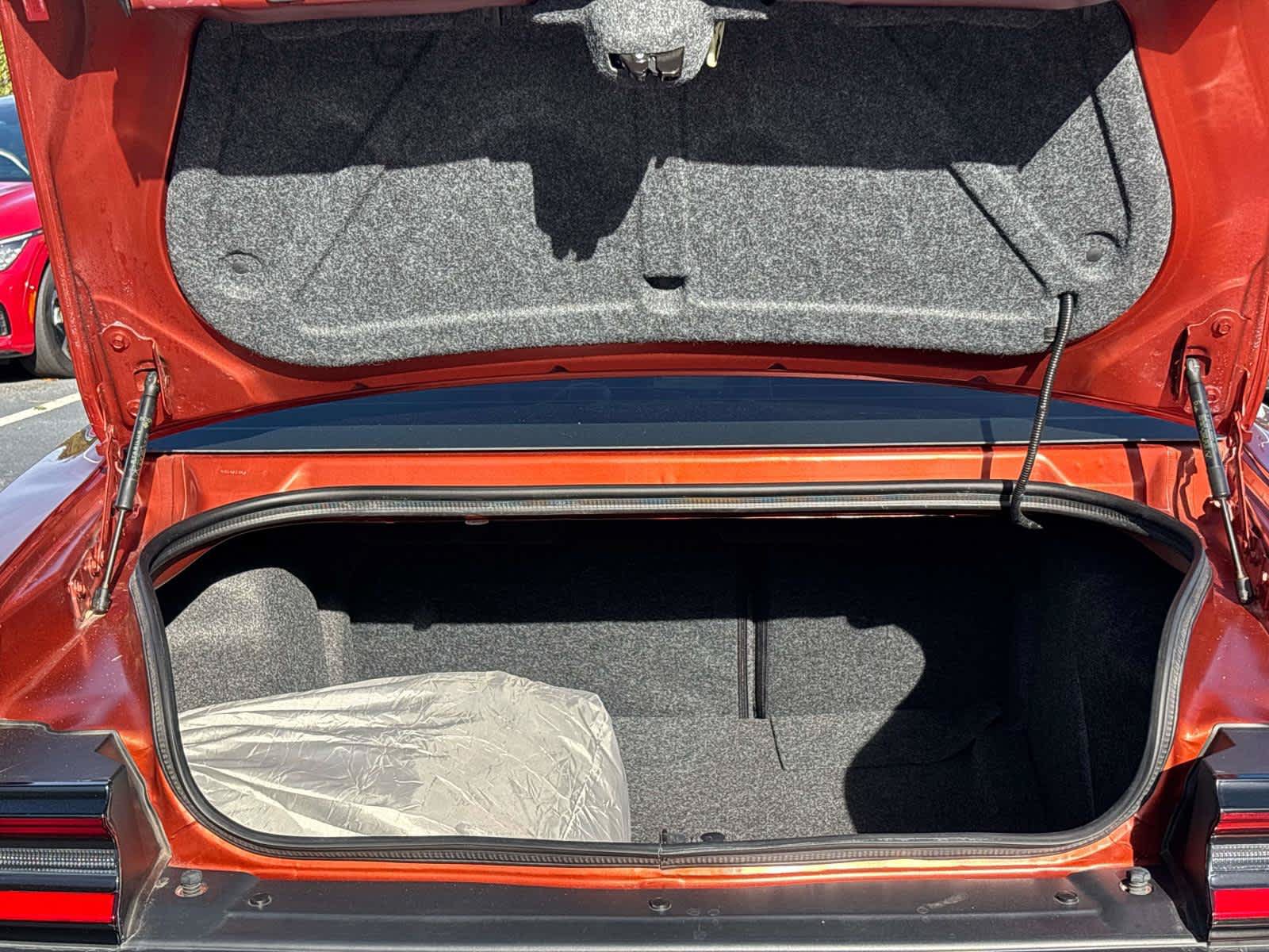 Used 2020 Dodge Challenger R/T Scat Pack RWD image 15