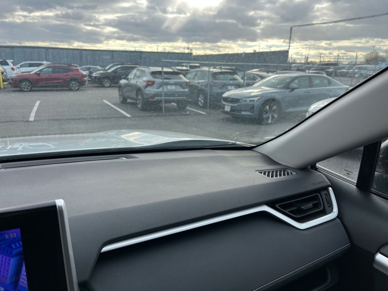 Used 2025 Toyota RAV4 LE image 34