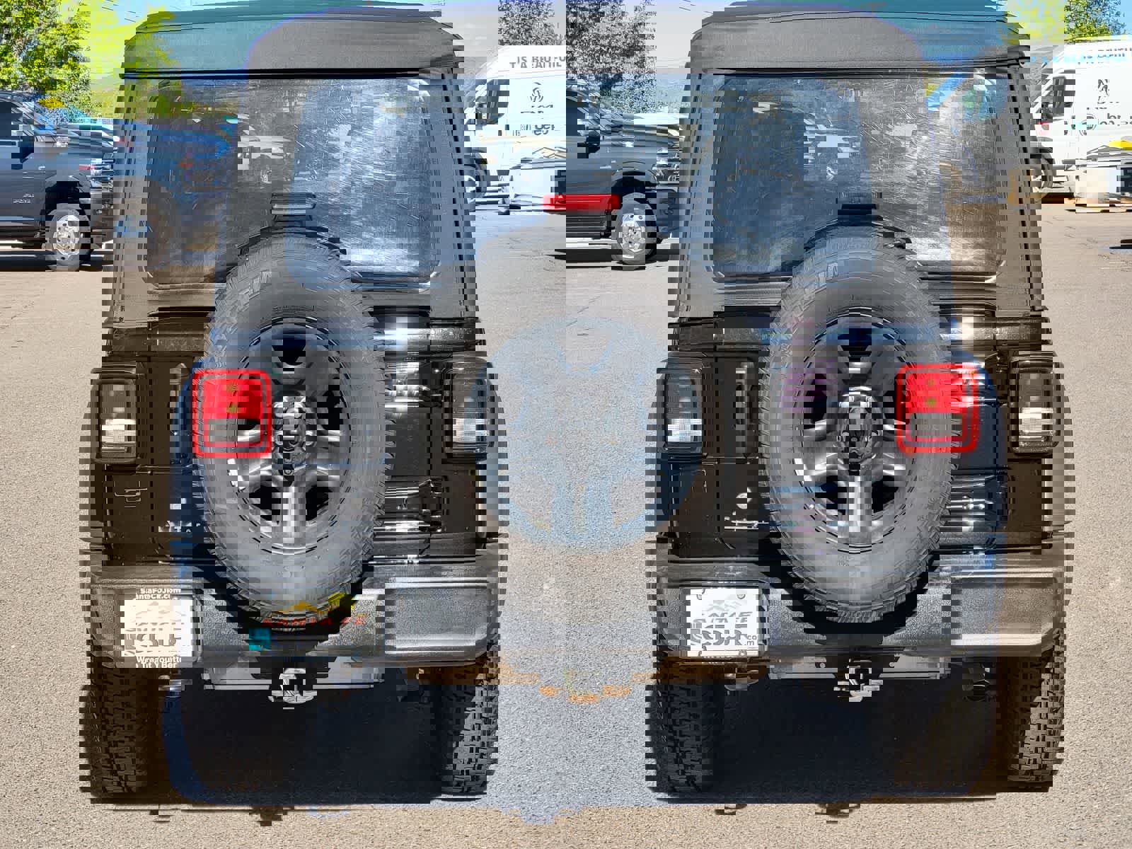 Used 2019 Jeep Wrangler Sport image 6