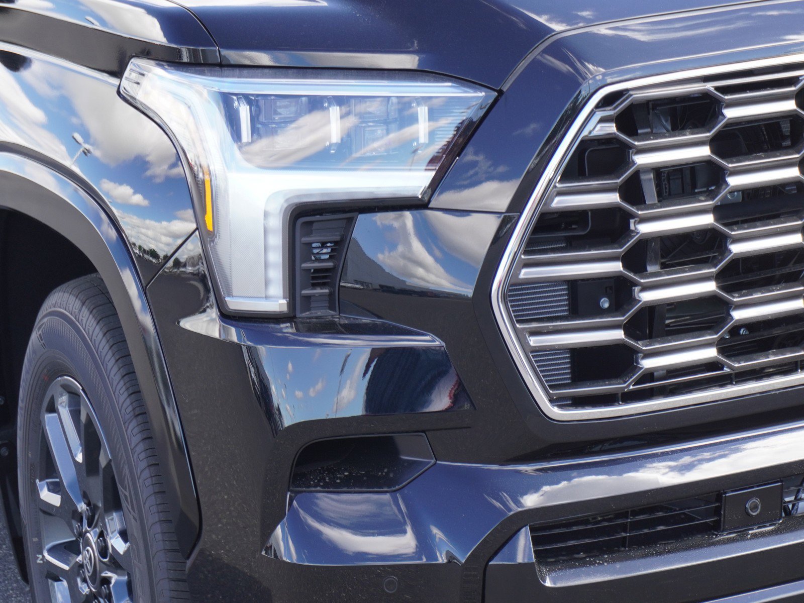 New 2026 Toyota Sequoia Platinum image 3