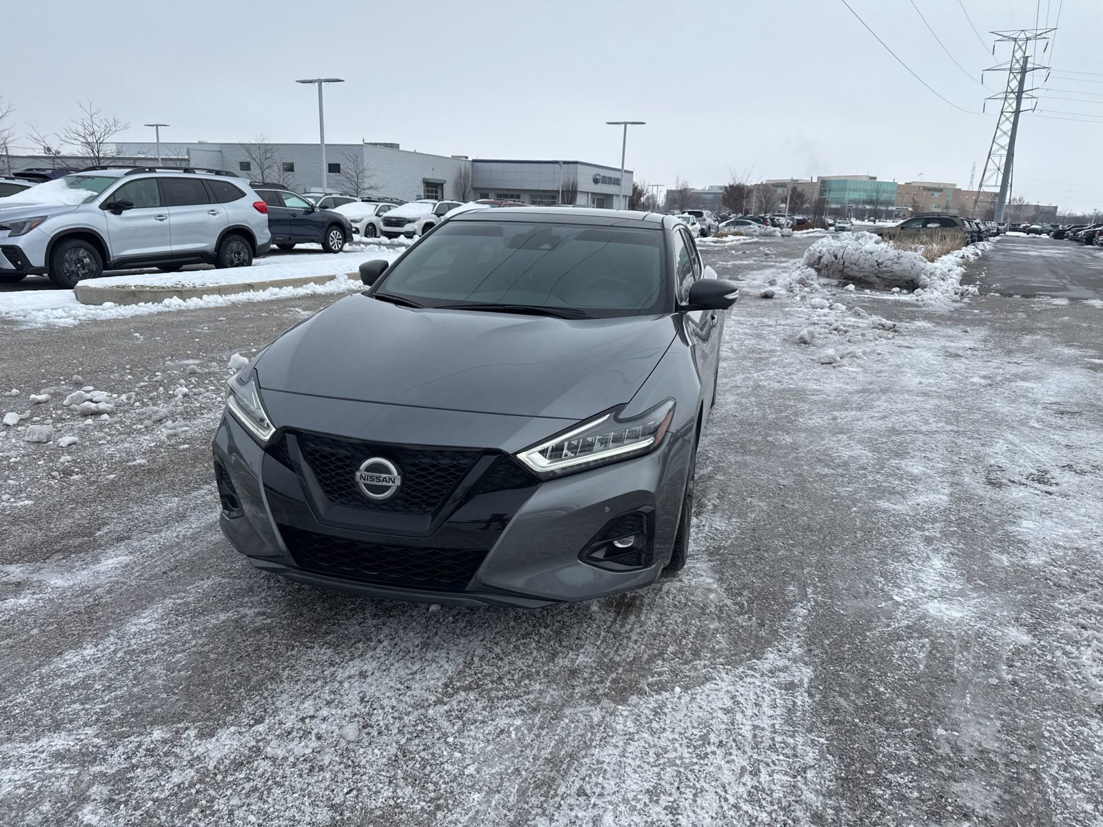 Used 2021 Nissan Maxima SR w/ Sport Mat Group image 5