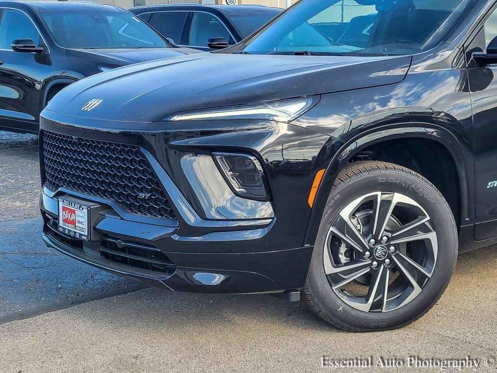 New 2026 Buick Enclave Sport Touring w/ Power Package image 3