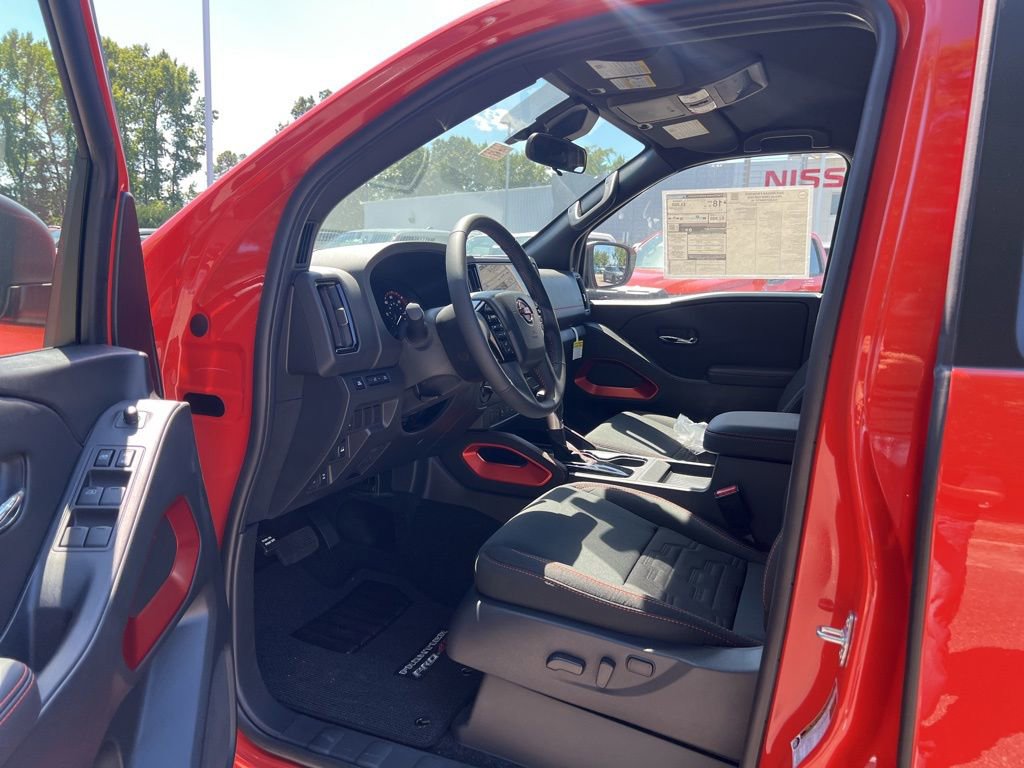 New 2025 Nissan Frontier PRO-4X image 13