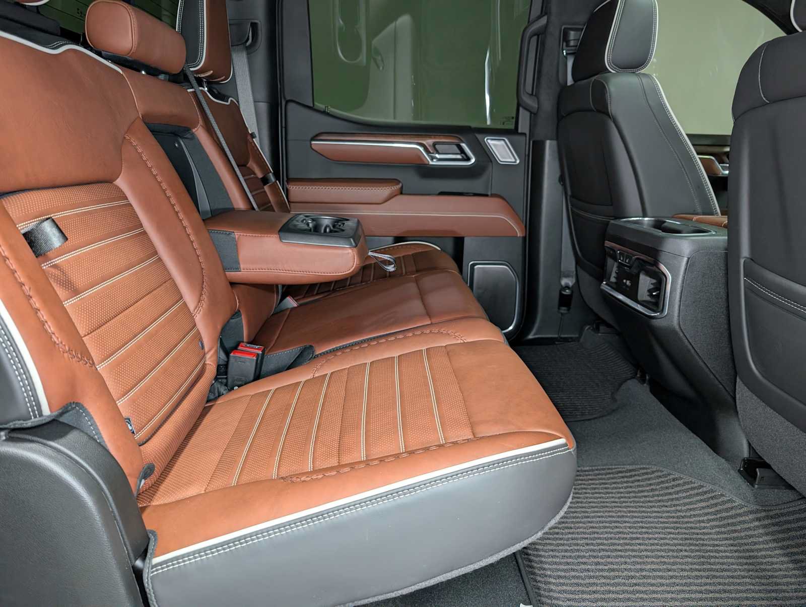 Certified 2025 GMC Sierra 1500 Denali Ultimate AWD/4WD image 48