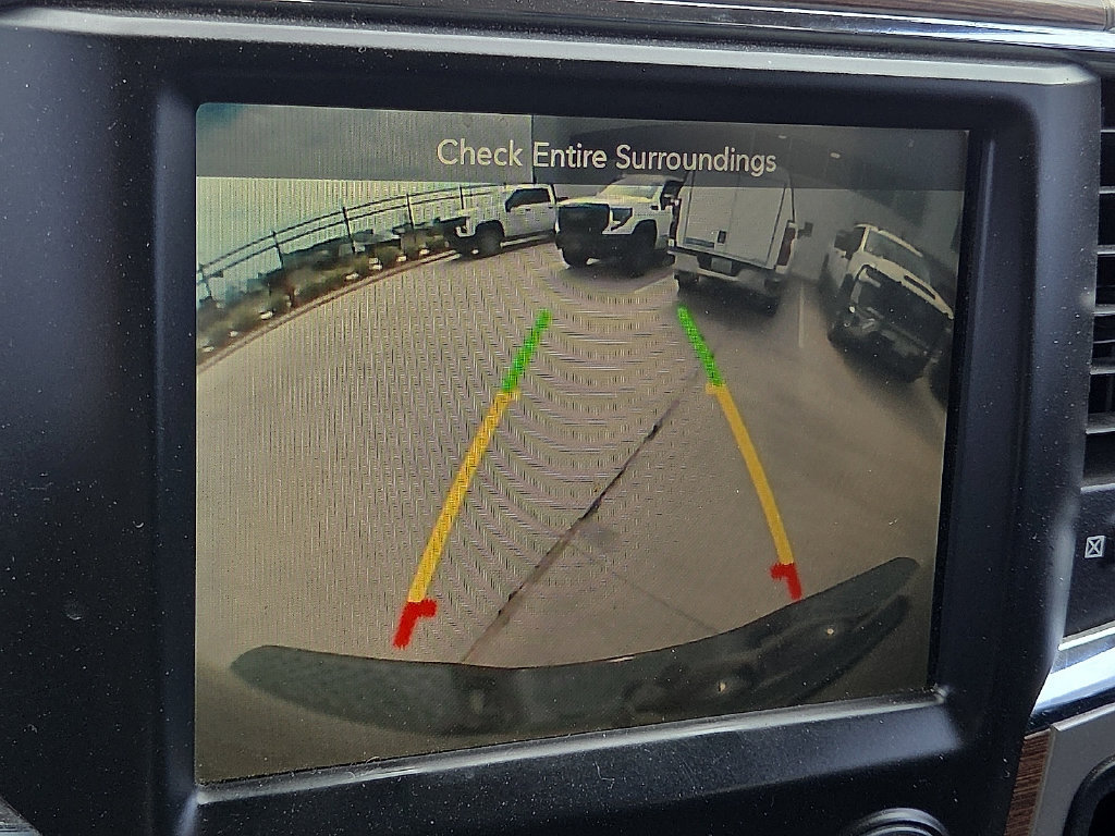 Used 2014 RAM 2500 Laramie w/ Black Appearance Group AWD/4WD image 21
