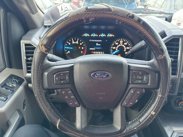 Used 2016 Ford F150 XLT w/ Equipment Group 302A Luxury image 9