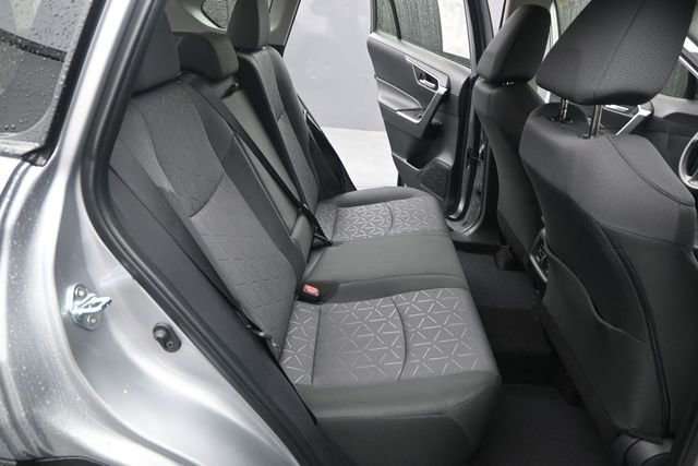 Used 2025 Toyota RAV4 XLE FWD image 14