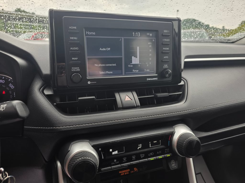 Used 2022 Toyota RAV4 LE AWD/4WD image 24