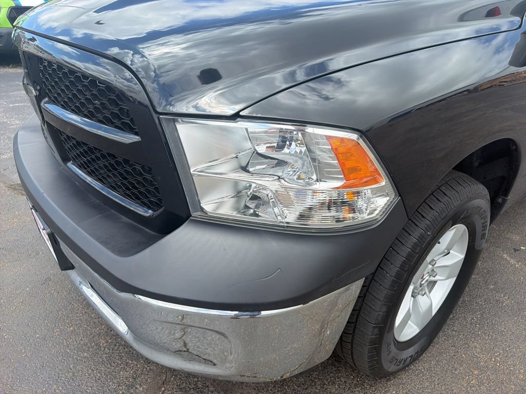 Used 2017 RAM 1500 Tradesman w/ Power & Remote Entry Group AWD/4WD image 11