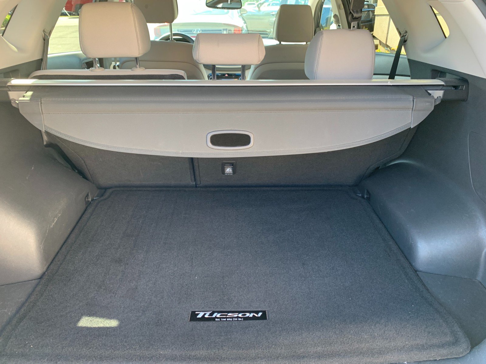 Used 2017 Hyundai Tucson Value AWD/4WD image 9