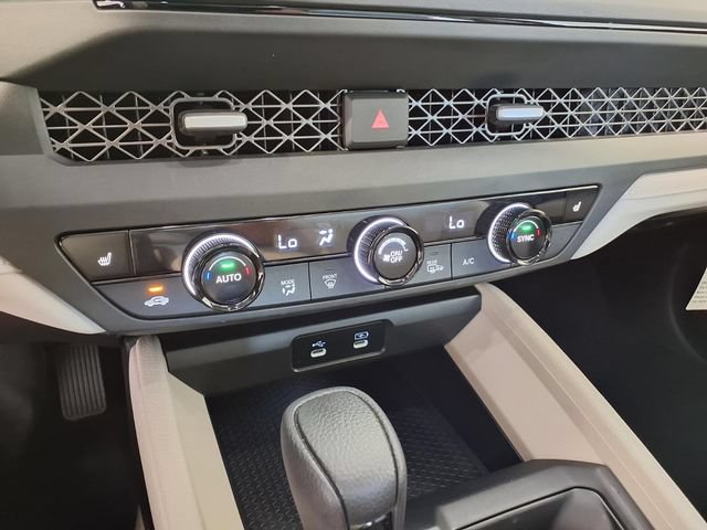 Certified 2025 Honda Accord SE image 13