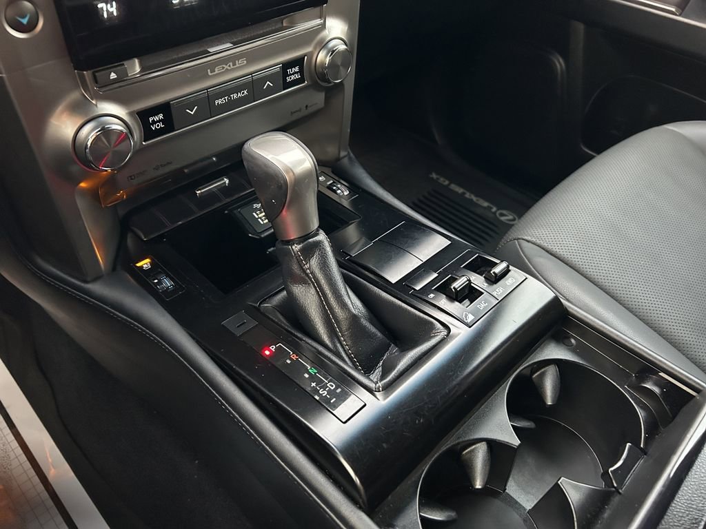 Used 2020 Lexus GX 460 Premium image 23