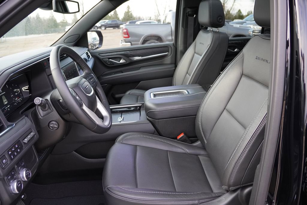 Certified 2023 GMC Yukon Denali image 16