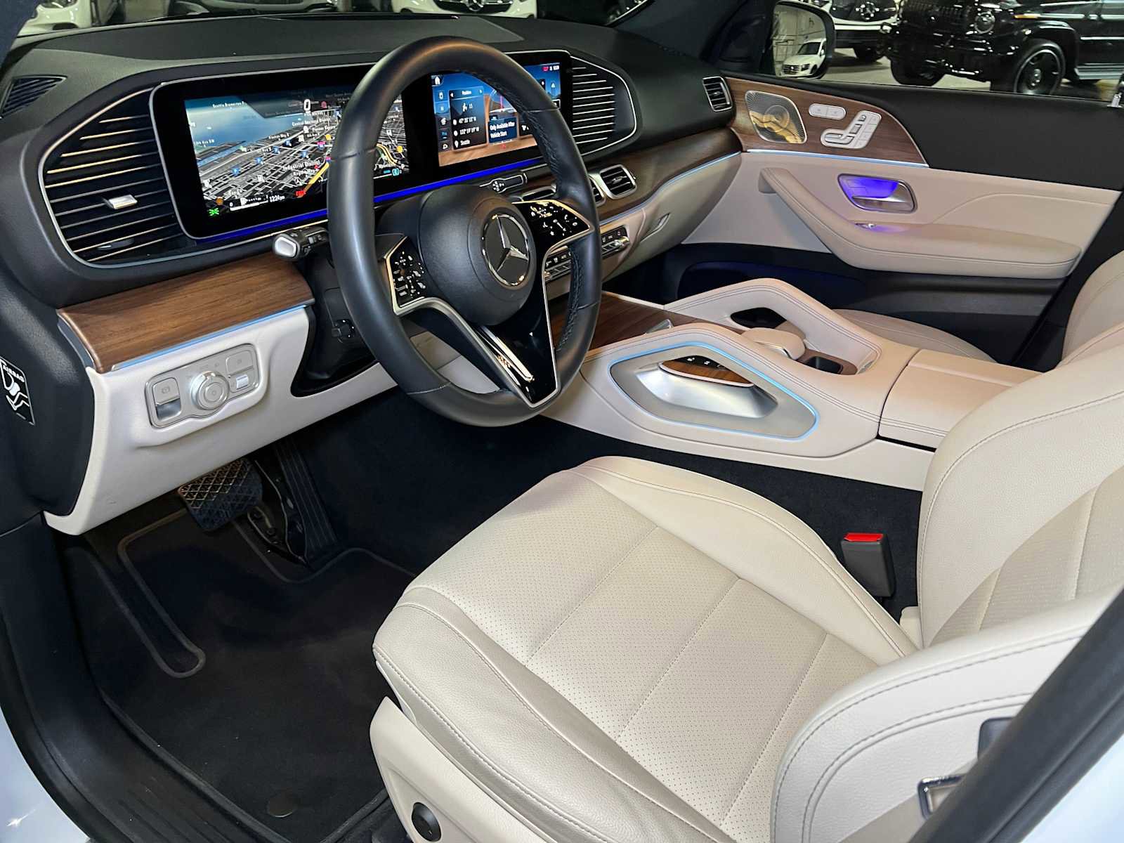 Used 2025 Mercedes-Benz GLE 450 4MATIC image 23