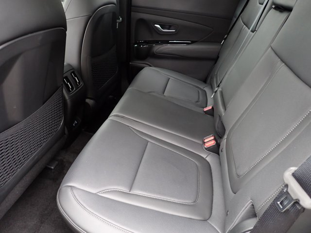 Used 2026 Hyundai Santa Cruz Limited AWD/4WD image 9