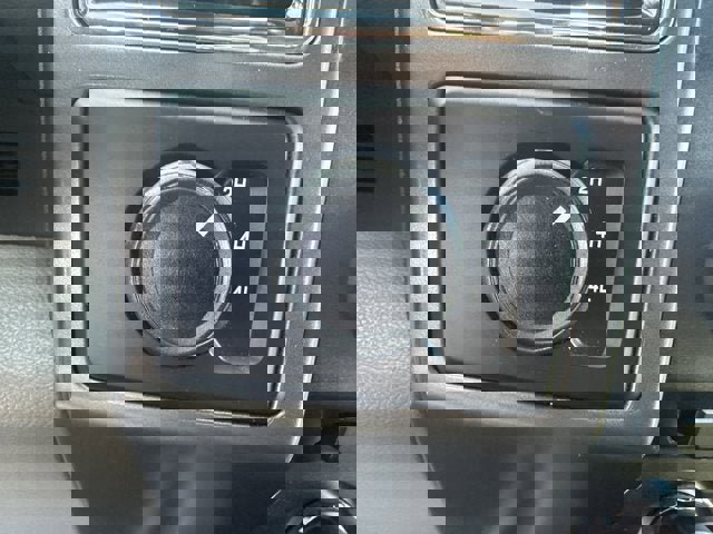 Used 2018 Ford F150 XLT image 19