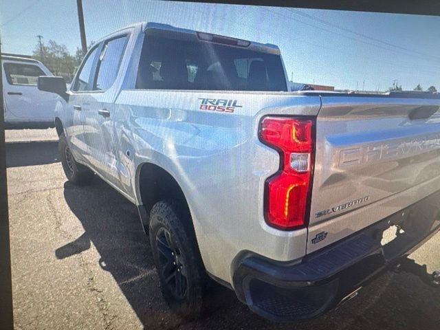 Used 2020 Chevrolet Silverado 1500 Custom Trail Boss w/ Custom Convenience Package AWD/4WD image 7