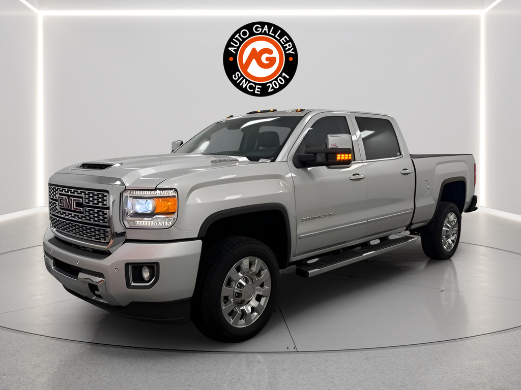 Used 2019 GMC Sierra 2500 Denali w/ Duramax Plus Package AWD/4WD image 7