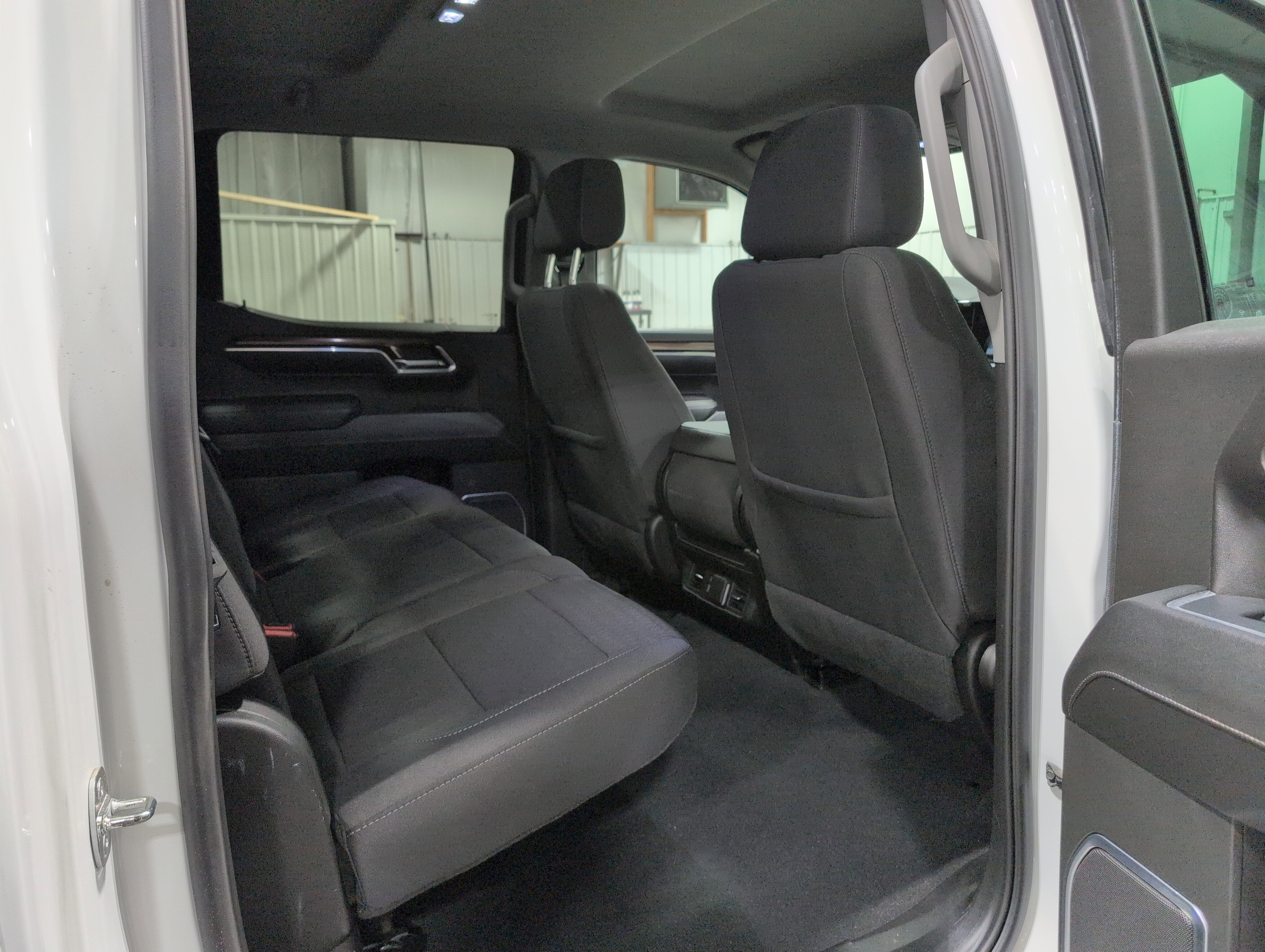 Used 2023 Chevrolet Silverado 1500 LT w/ Protection Package AWD/4WD image 11