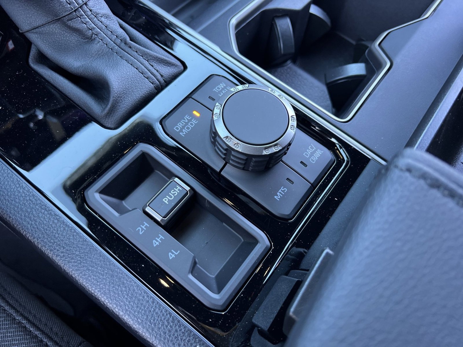 New 2026 Toyota Tundra SR5 AWD/4WD image 24