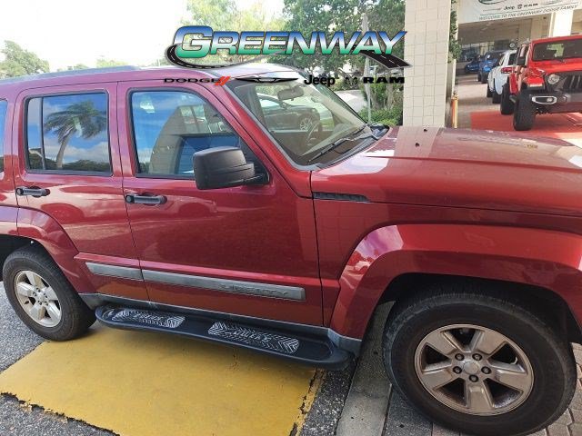 Used 2012 Jeep Liberty Sport AWD/4WD image 4