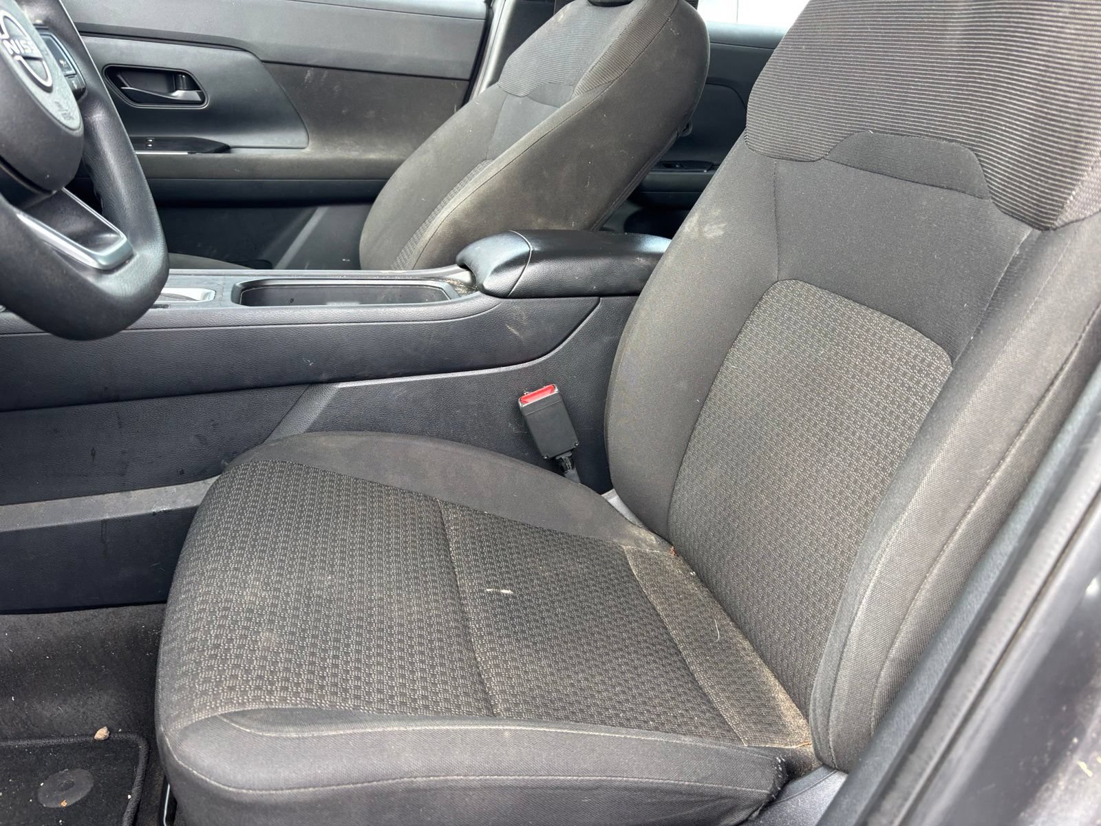 Used 2025 Nissan Kicks S FWD image 6