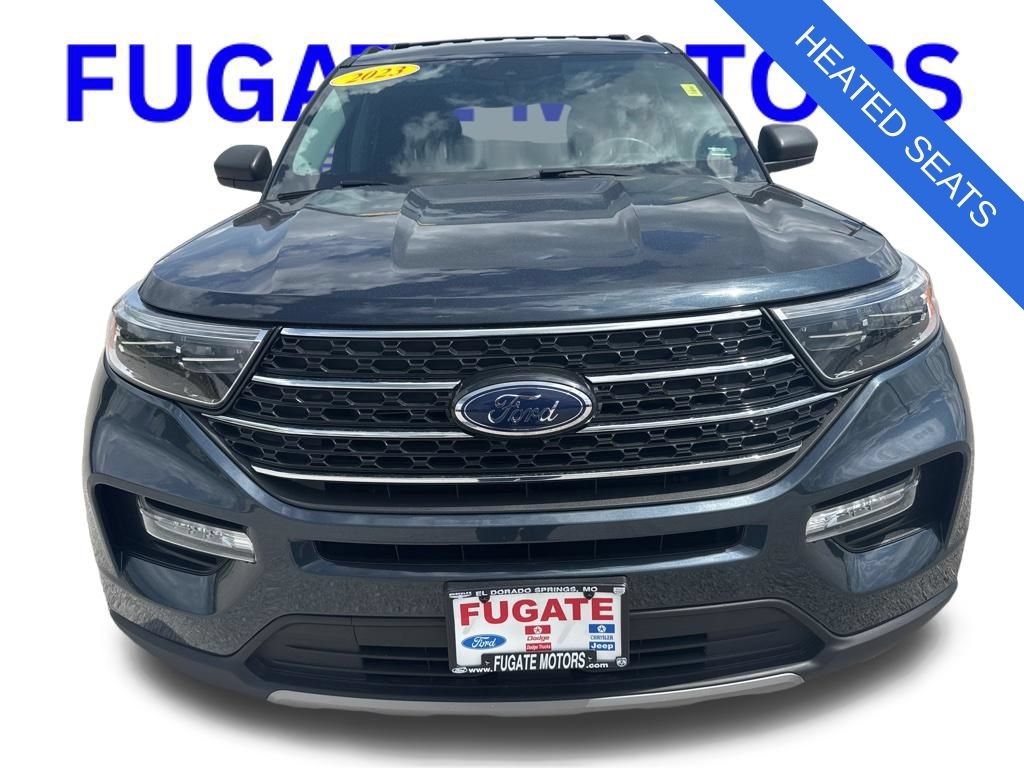 Used 2023 Ford Explorer XLT w/ Equipment Group 202A AWD/4WD image 12