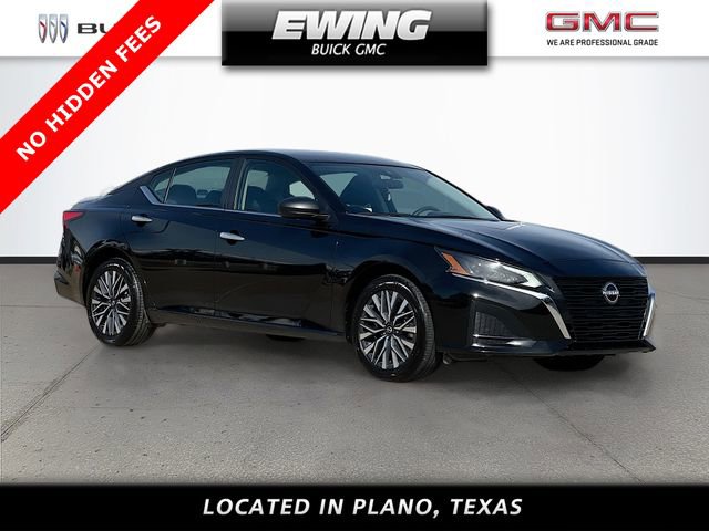 Used 2025 Nissan Altima 2.5 SV image 1