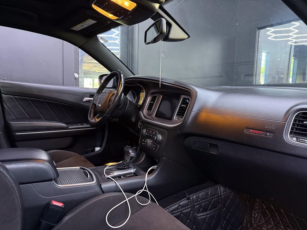Used 2022 Dodge Charger Scat Pack RWD image 24