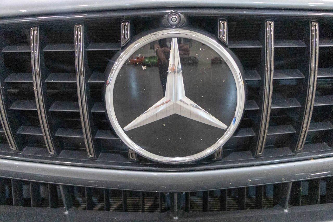 Used 2022 Mercedes-Benz SL 63 AMG 4MATIC image 32