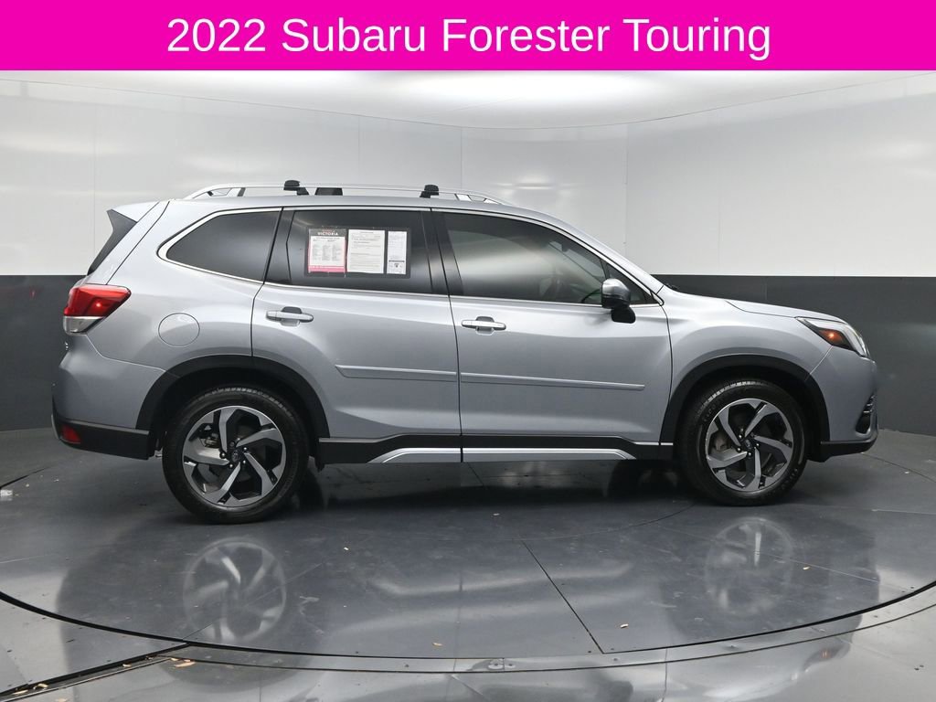 Used 2022 Subaru Forester Touring w/ Popular Package #3 AWD/4WD image 4