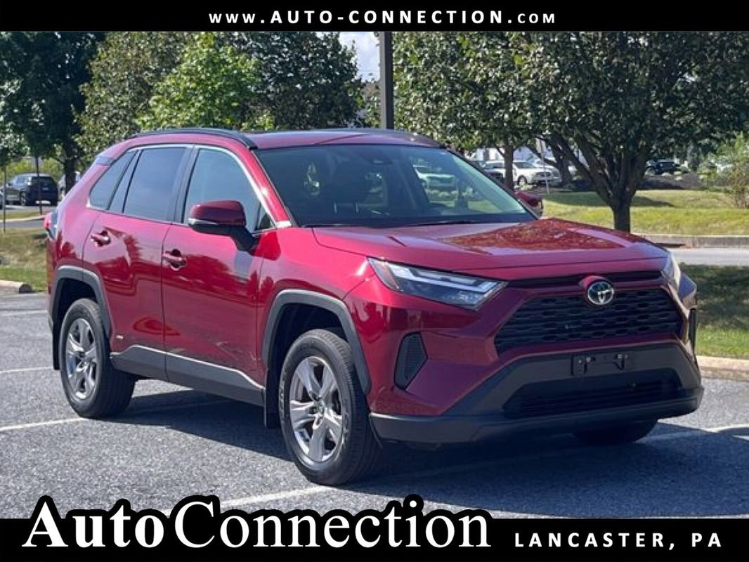 Used 2022 Toyota RAV4 XLE