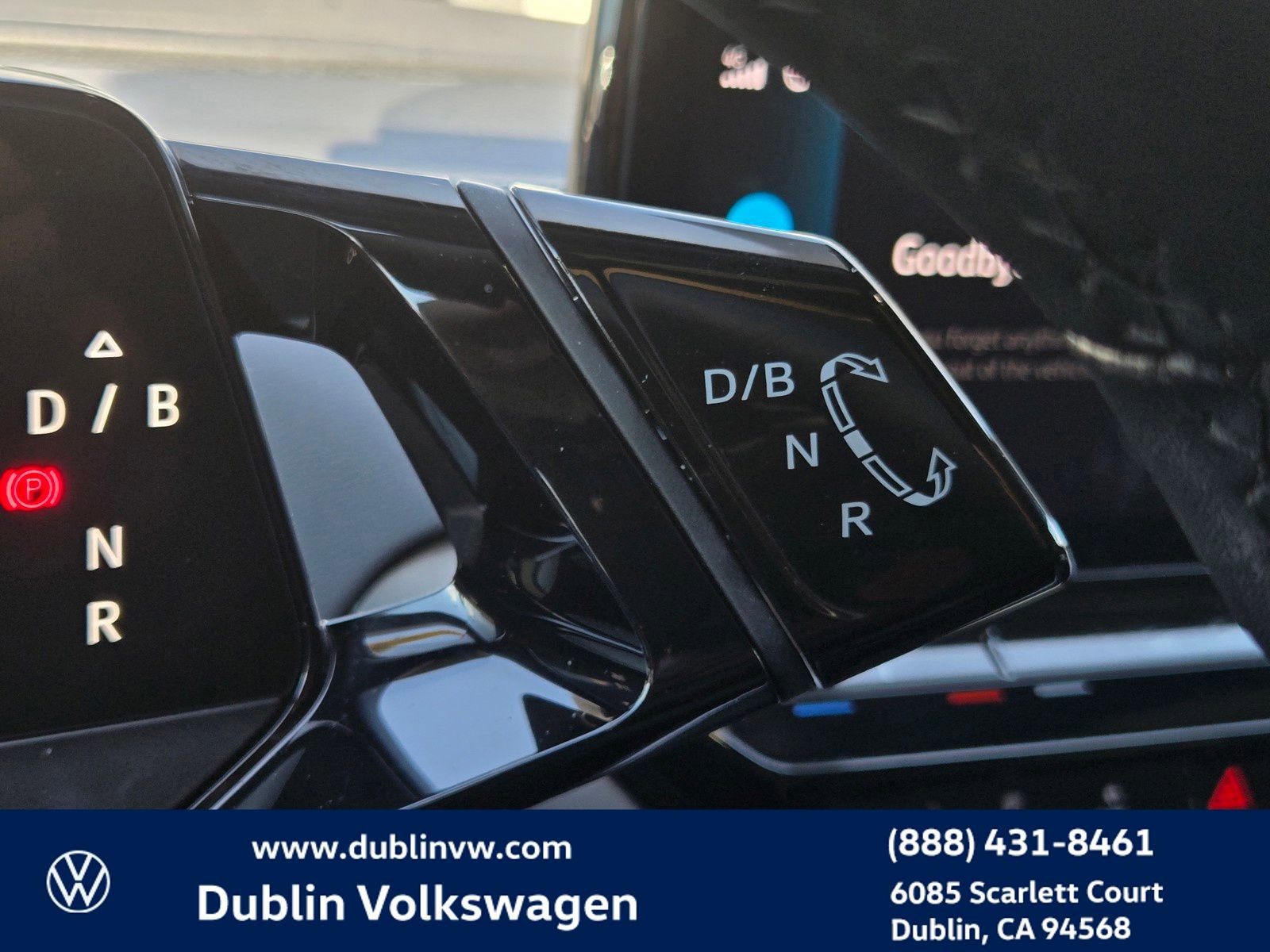 Used 2023 Volkswagen ID.4 Pro S image 22