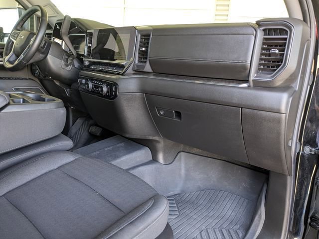 Used 2025 Chevrolet Silverado 2500 LT w/ Trail Boss Package AWD/4WD image 4