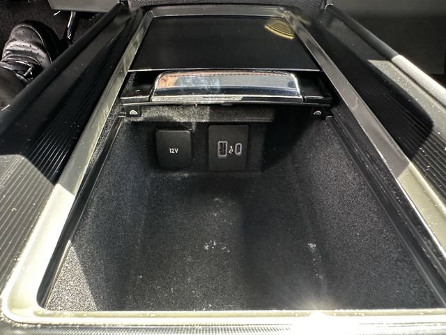 Certified 2022 Lincoln Corsair AWD w/ Equipment Group 101A image 24