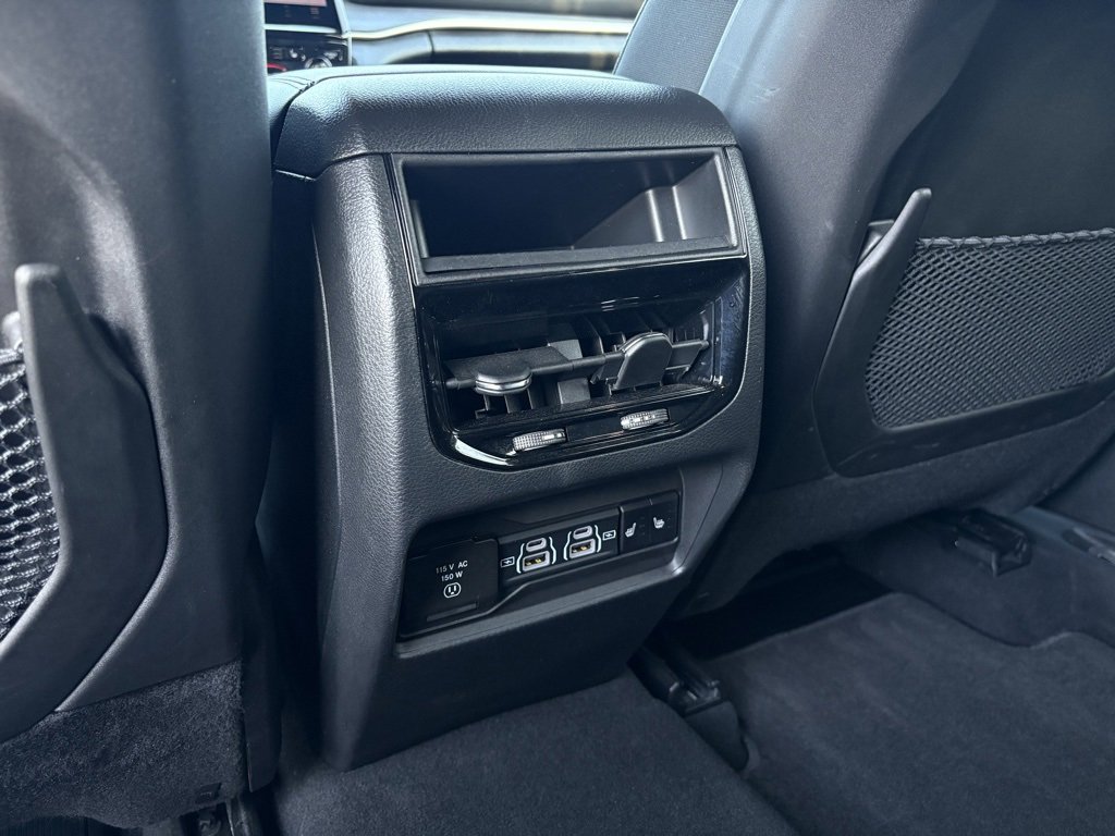 Used 2024 Jeep Grand Cherokee Limited w/ Trailer Tow Package image 26