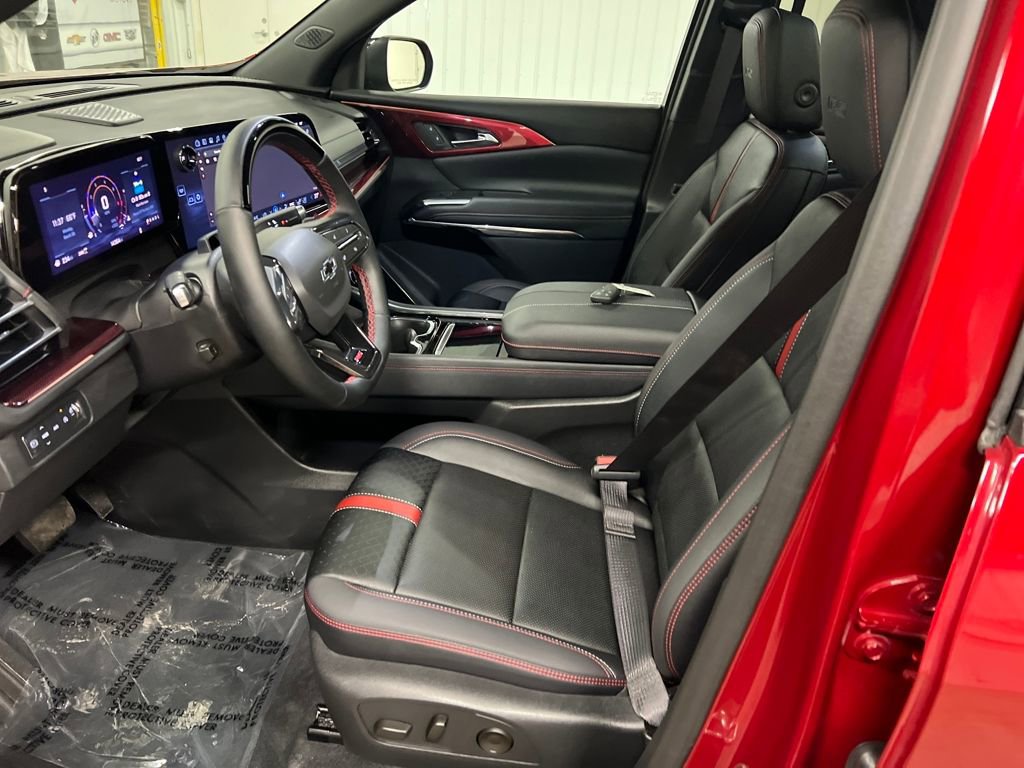 Used 2024 Chevrolet Traverse RS w/ LPO, Floor Liner Package image 13