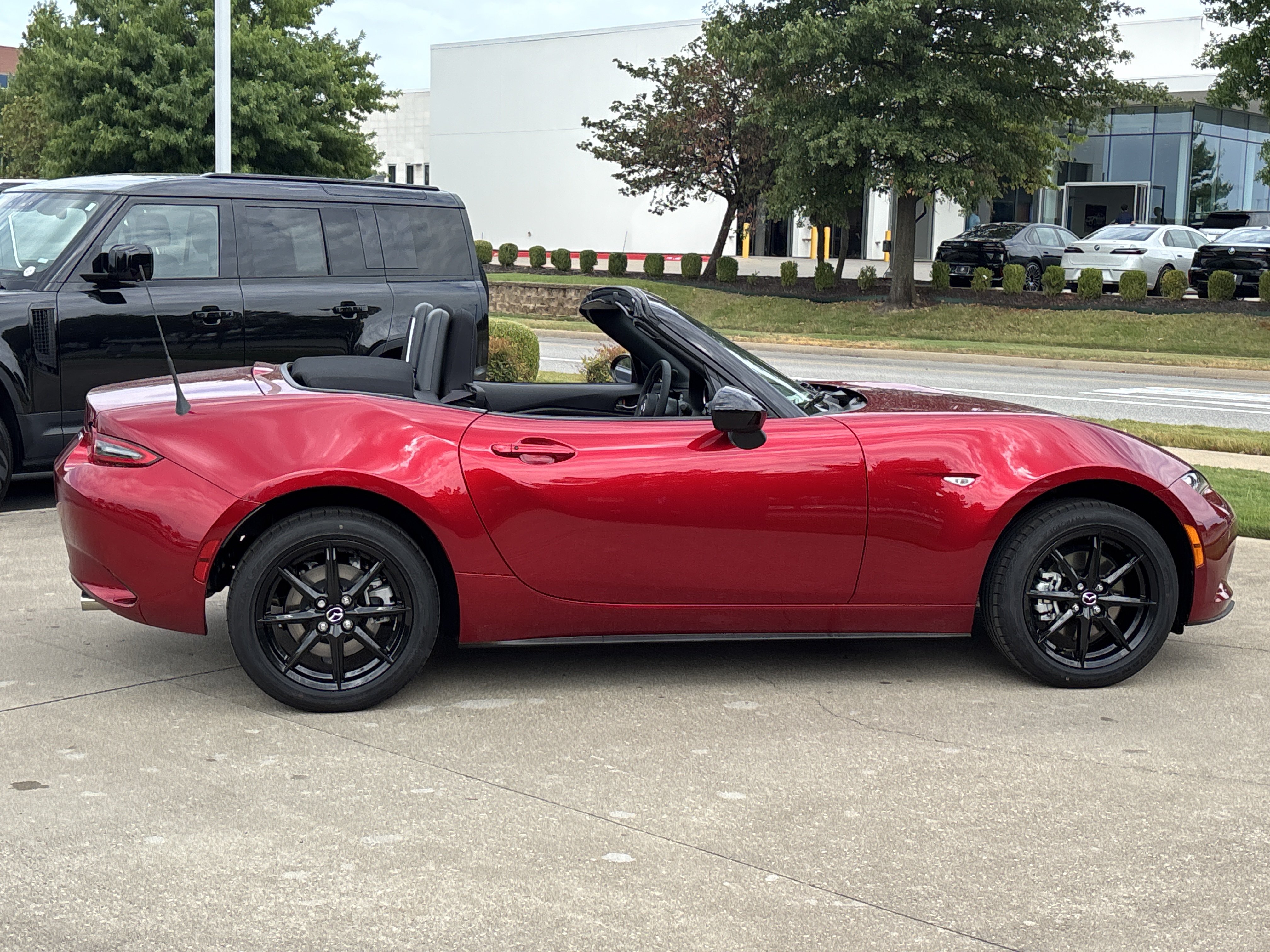 New 2026 MAZDA MX-5 Miata Sport RWD image 2