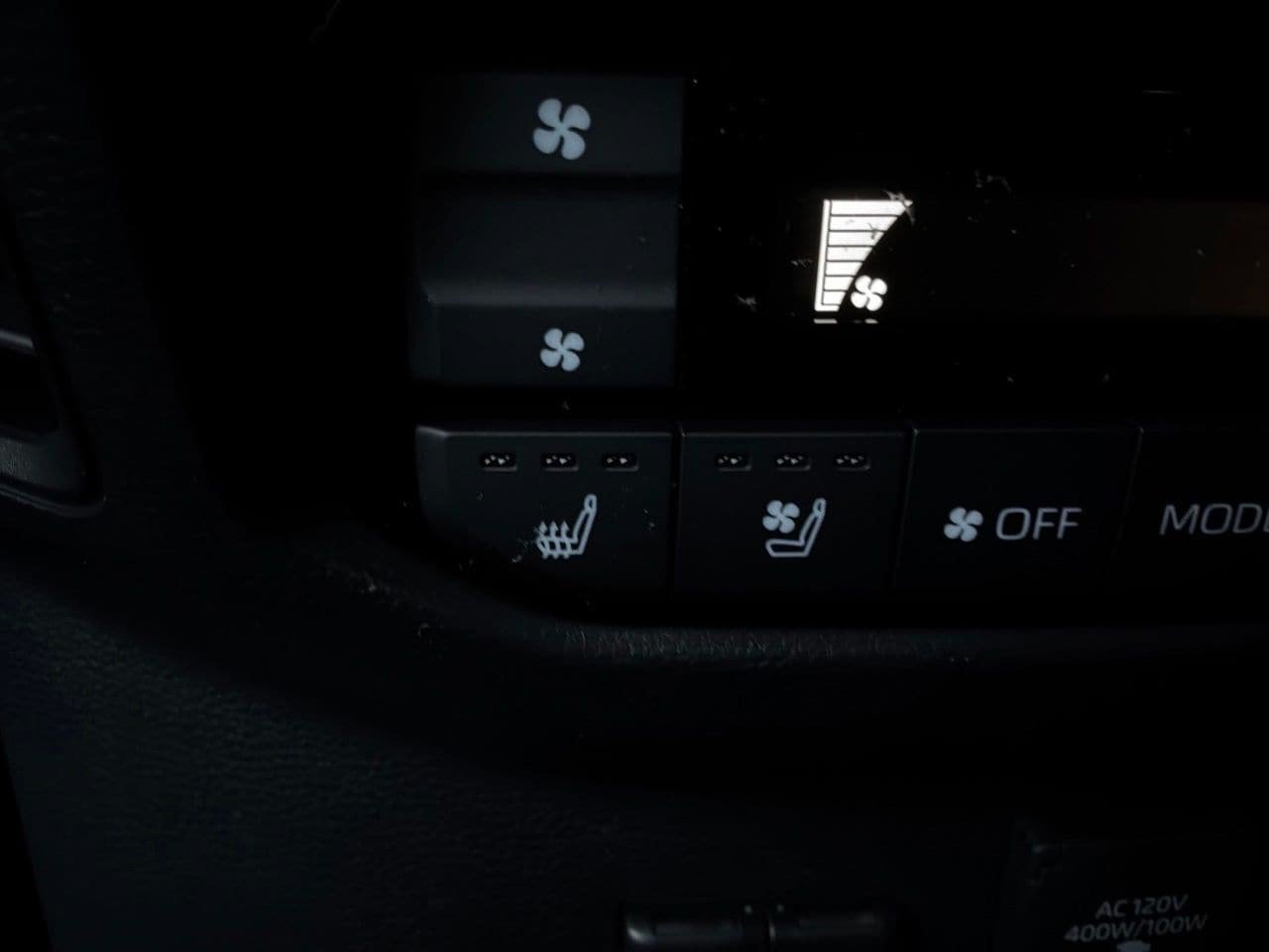 New 2026 Toyota Sequoia Platinum AWD/4WD image 18