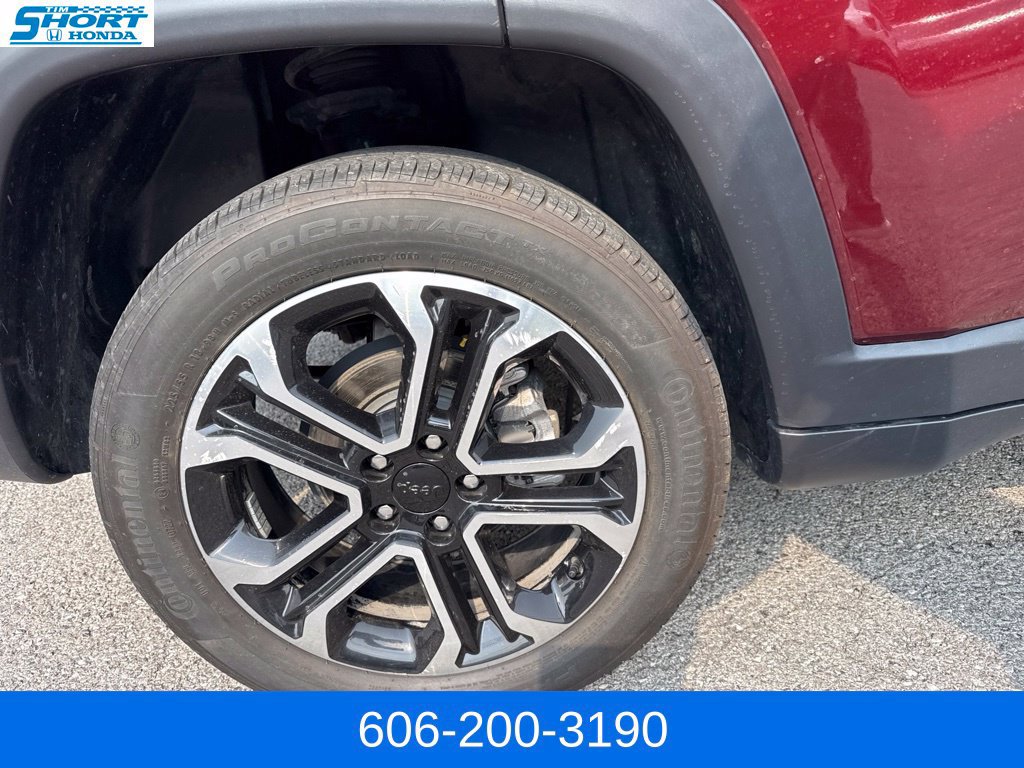 Used 2022 Jeep Compass Limited AWD/4WD image 5