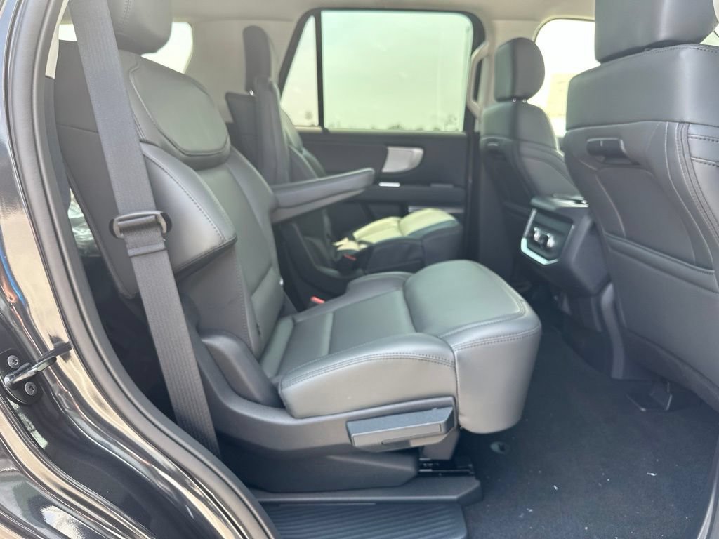 New 2027 Ford Expedition Active AWD/4WD image 29