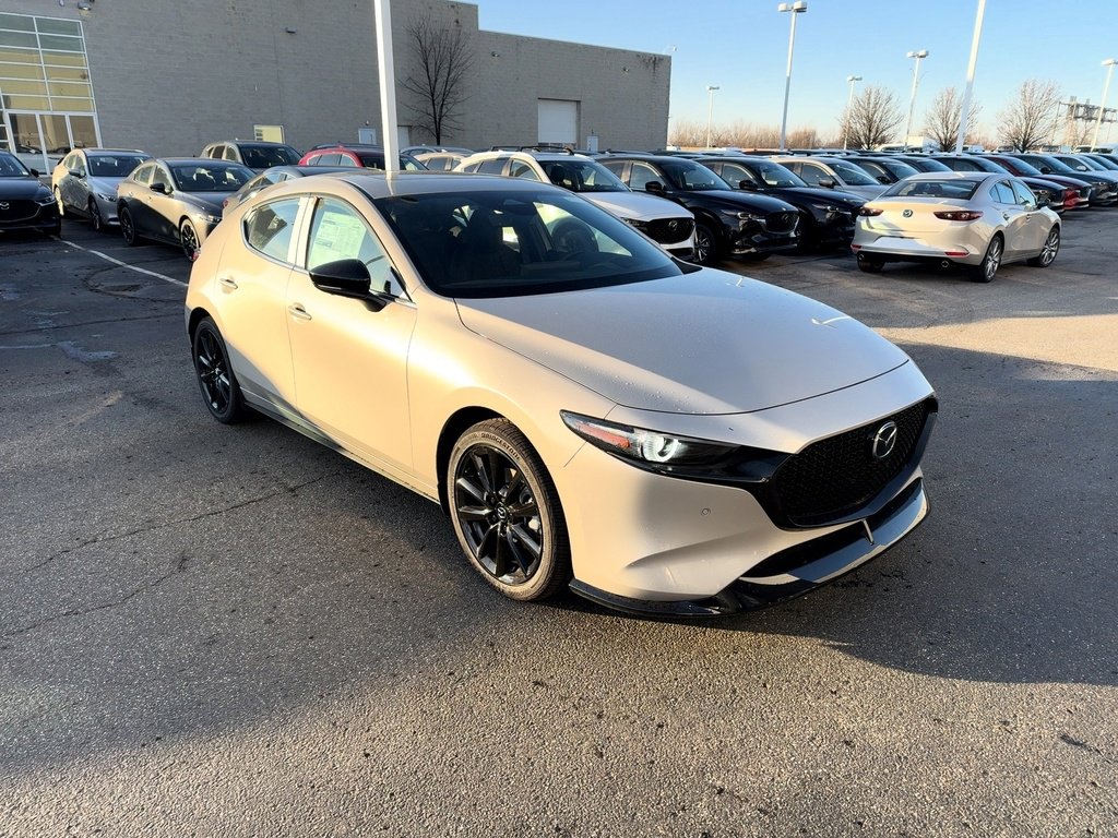 New 2026 MAZDA MAZDA3 Hatchback w/Premium Plus Pkg image 3