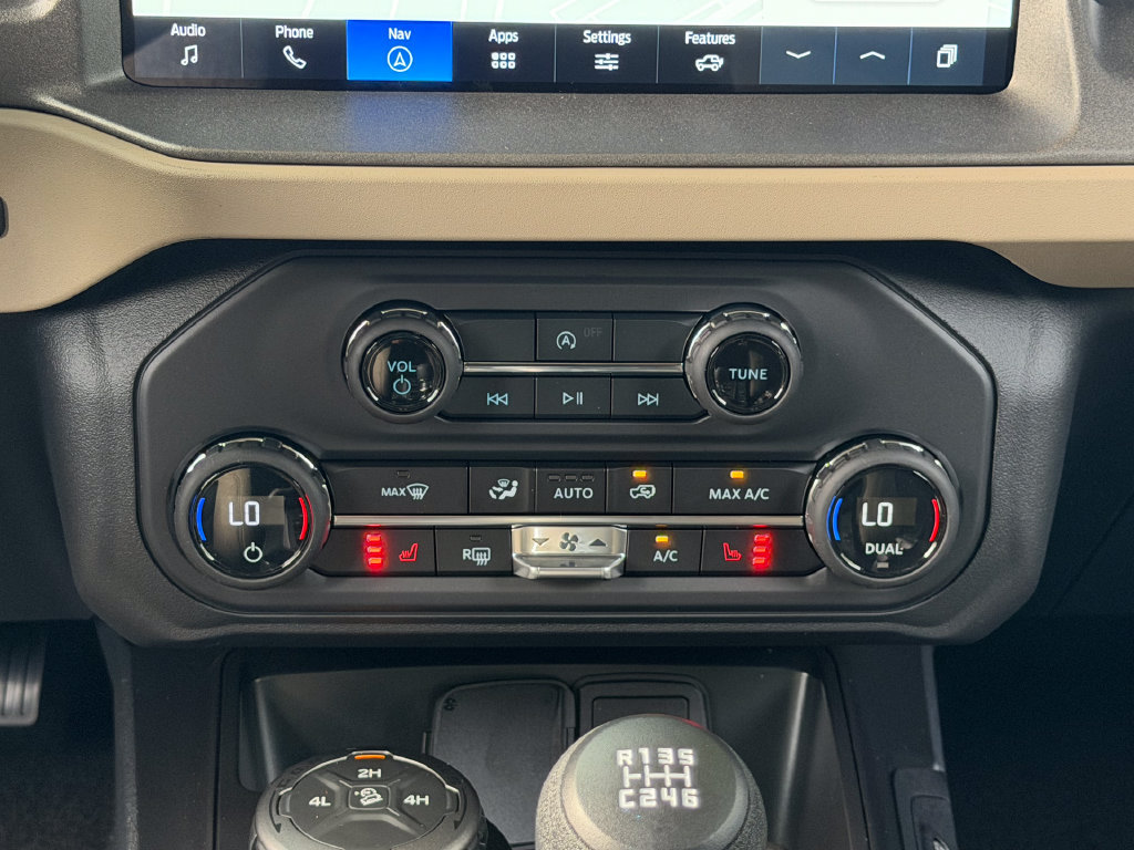 New 2026 Ford Bronco Big Bend AWD/4WD image 13