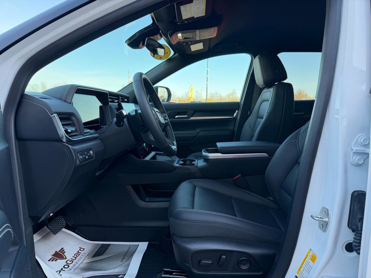 Used 2026 GMC Terrain Elevation w/ Elevation Premium Package image 15