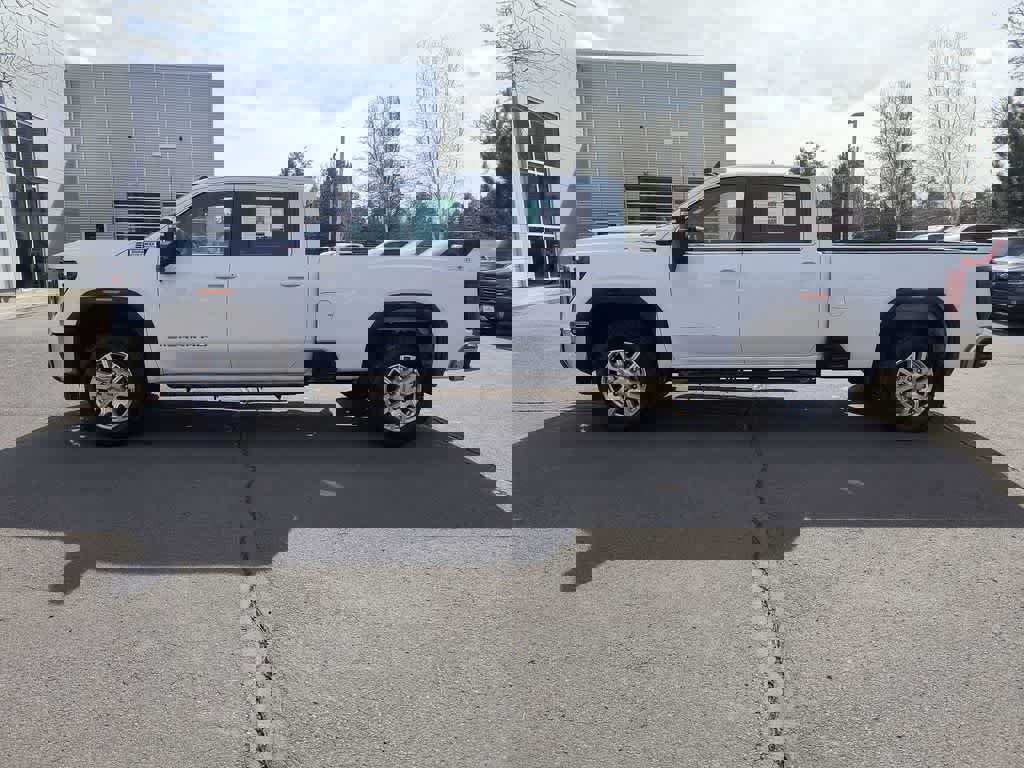 Used 2024 GMC Sierra 2500 SLE w/ SLE Value Package; image 3