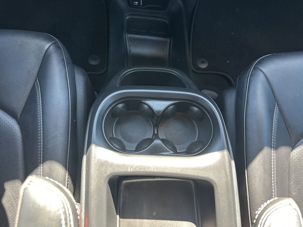 Used 2025 Chrysler Pacifica Select image 7