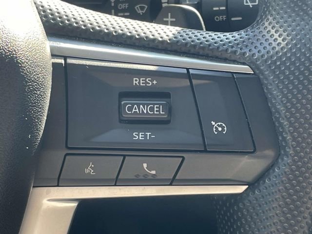 Used 2024 Mitsubishi Outlander ES AWD/4WD image 23