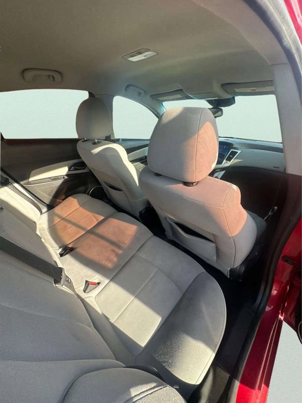 Used 2011 Chevrolet Cruze Eco FWD image 9