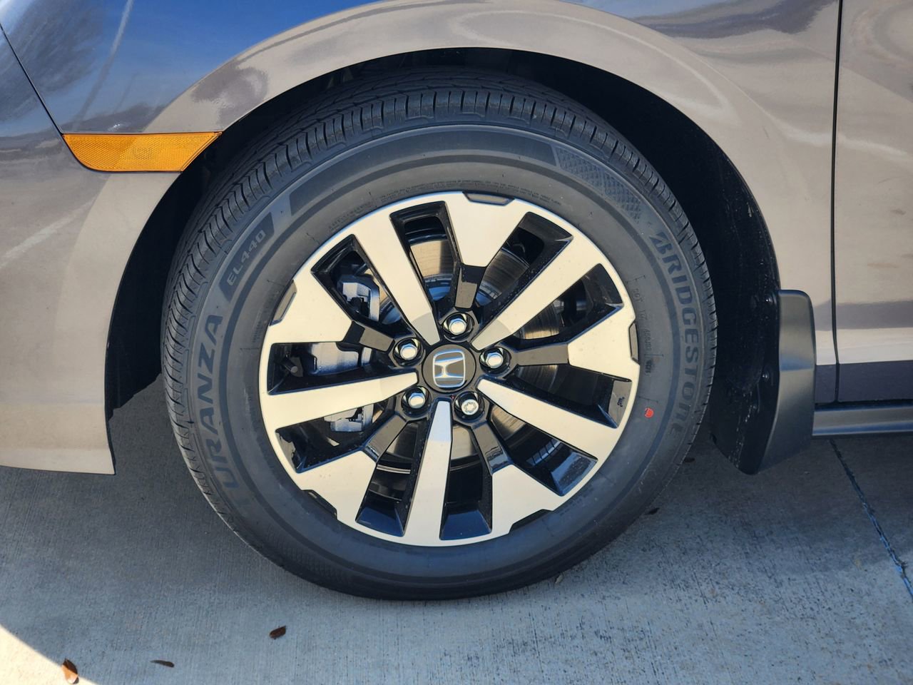 New 2026 Honda Odyssey EX-L image 8