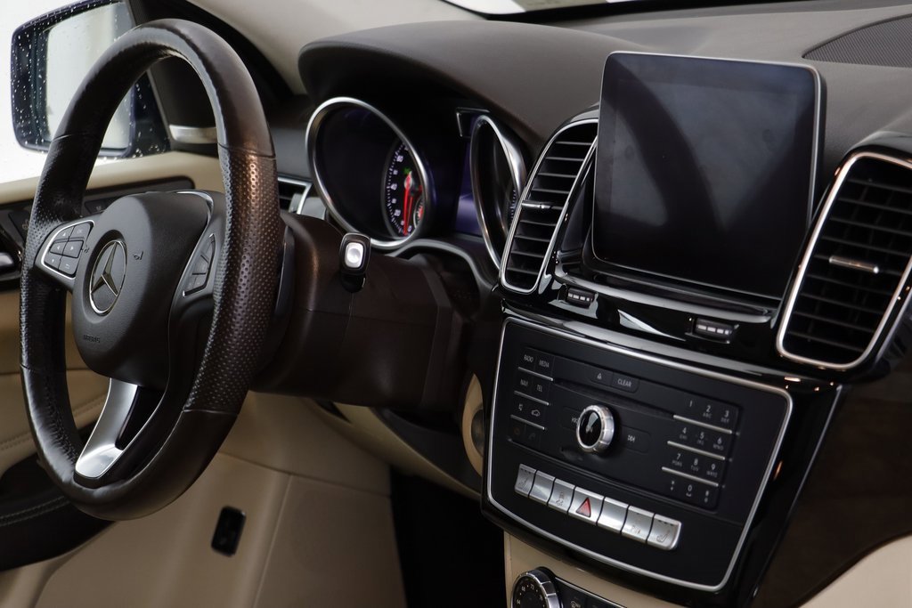 Used 2018 Mercedes-Benz GLE 350 4MATIC image 24